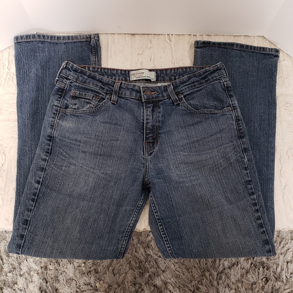 Levi Strauss Signature Low Rise Boot Cut Jeans 12 - Picture 1 of 7